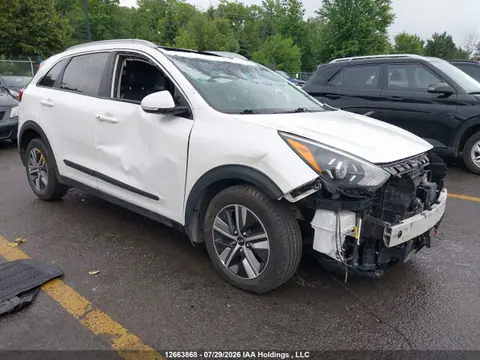 KNDCC3LC3L5444993 — 2020 Kia NIRO, Передняя часть (Front), фото до ремонта