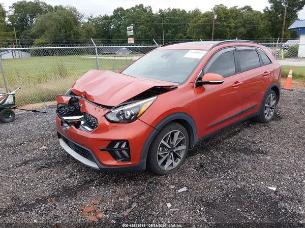 KNDCC3LC8N5498390 — 2022 Kia NIRO, фото 2 с аукциона IAAI, Передняя часть