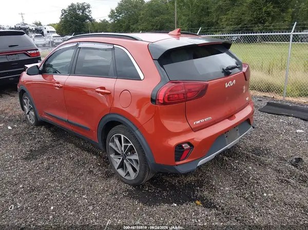 KNDCC3LC8N5498390 — 2022 Kia NIRO, фото 3 с аукциона IAAI, Передняя часть