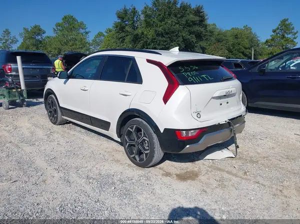 KNDCR3LE4P5048500 — 2023 Kia NIRO, фото 3 с аукциона IAAI 08.10.2026, Задняя часть справа