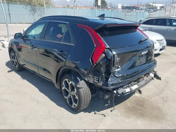 KNDCR3LE0R5128430 — 2024 Kia NIRO, фото 3 с аукциона IAAI, Задняя часть