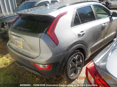 2025 KIA Niro VIN KNDCR3L13S5136993 фото 4