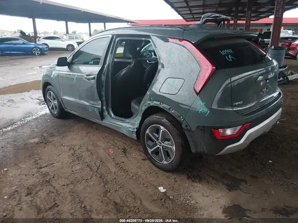 KNDCR3LE5T5371481 — 2026 Kia NIRO, фото 3 с аукциона IAAI, Задняя часть слева