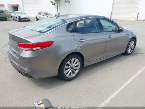 2016 KIA OPTIMA EX VIN 5XXGU4L30GG045092 фото 4