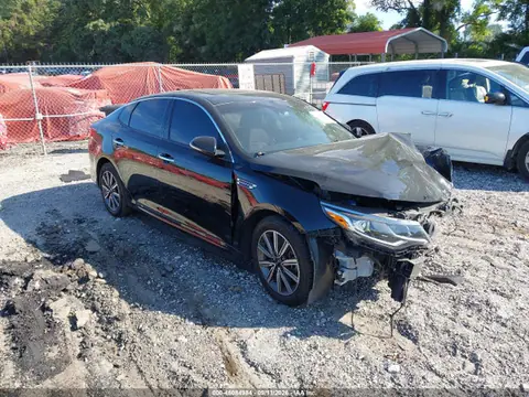 5XXGU4L10KG336523 — 2019 Kia Optima EX, Передняя часть (Front End), фото до ремонта