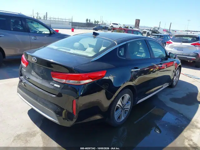 KNAGU4LE1H5013904 — 2017 Kia Optima Hybrid EX, фото 4 с аукциона IAAI 14.10.2026, Естественный износ