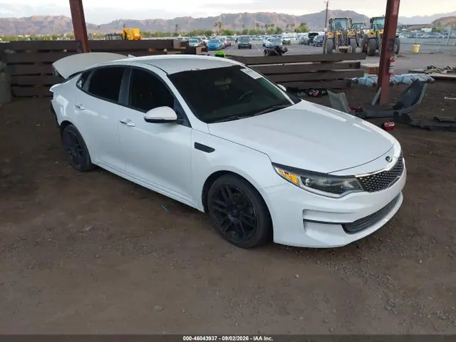 5XXGT4L12GG057701 — 2016 Kia Optima LX Turbo, Задняя часть (Rear), фото до ремонта