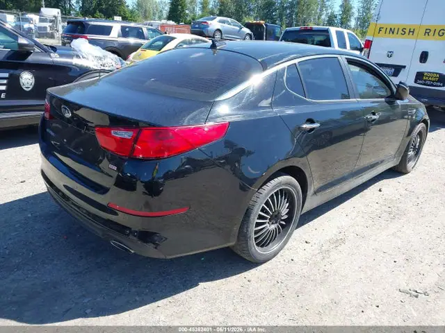 5XXGM4A77FG504574 — 2015 Kia Optima LX, фото 4 с аукциона IAAI 14.10.2026, Естественный износ