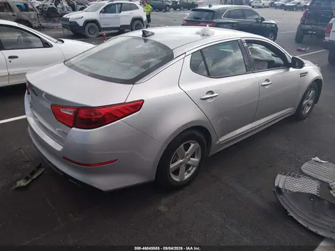 2015 KIA Optima Lx VIN 5XXGM4A7XFG380557 фото 4