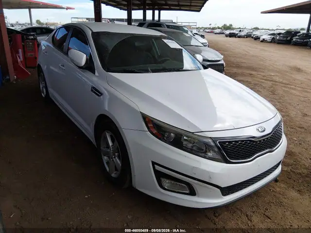 5XXGM4A76FG486049 — 2015 Kia Optima LX, Left & Right Side, фото до ремонта