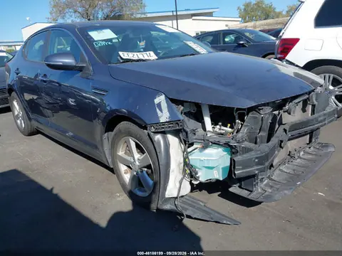 5XXGM4A75FG468948 — 2015 Kia Optima LX, Передняя часть (Front & Rear), фото до ремонта