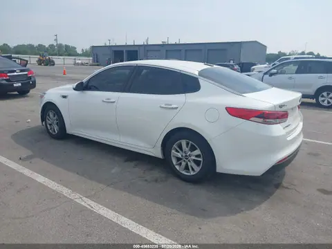 2016 KIA Optima Lx VIN KNAGT4L32G5074694 фото 3