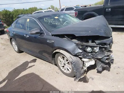 KNAGT4L3XJ5211341 — 2018 Kia Optima LX, Биологическая или химическая опасность (Biohazard), фото до ремонта