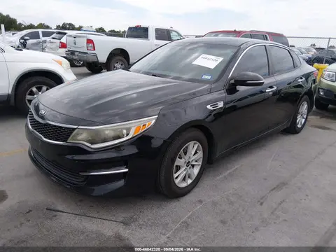 2018 KIA Optima Lx VIN 5XXGT4L30JG218927 фото 2
