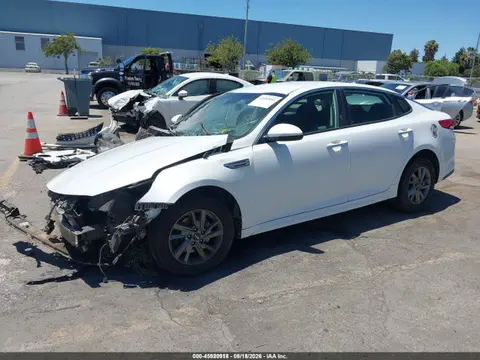 2019 KIA Optima Lx VIN 5XXGT4L36KG335753 фото 2