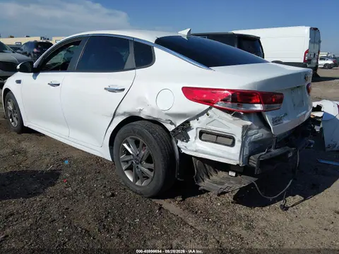 2019 KIA Optima Lx VIN 5XXGT4L3XKG341796 фото 3