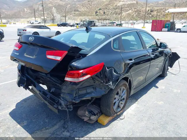 5XXGT4L30LG402400 — 2020 Kia Optima LX, фото 4 с аукциона IAAI 30.09.2026, Передняя часть
