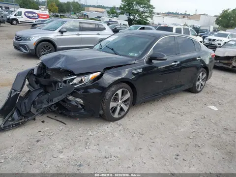 2020 KIA Optima S VIN 5XXGT4L36LG420092 фото 2