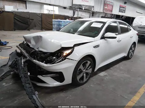 2020 KIA Optima S VIN 5XXGT4L38LG440649 фото 2