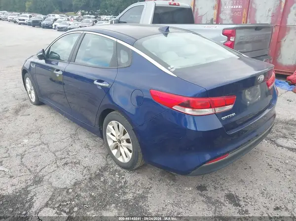 5XXGT4L31GG070473 — 2016 Kia Optima, фото 3 с аукциона IAAI, Угон