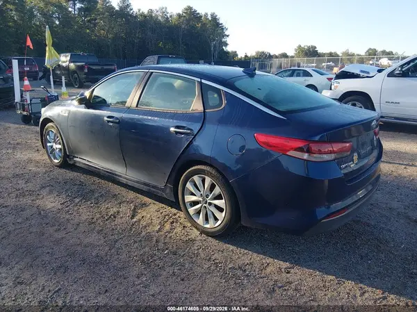 5XXGT4L34GG016083 — 2016 Kia Optima, фото 3 с аукциона IAAI 14.10.2026, Естественный износ
