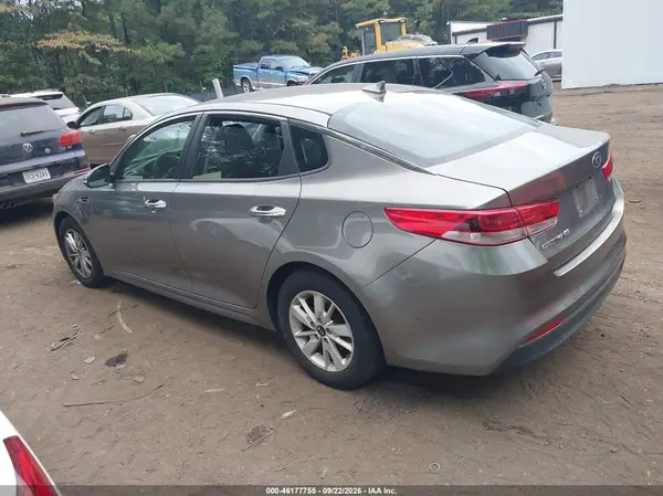 5XXGT4L33GG011649 — 2016 Kia Optima, фото 3 с аукциона IAAI 08.10.2026, Естественный износ