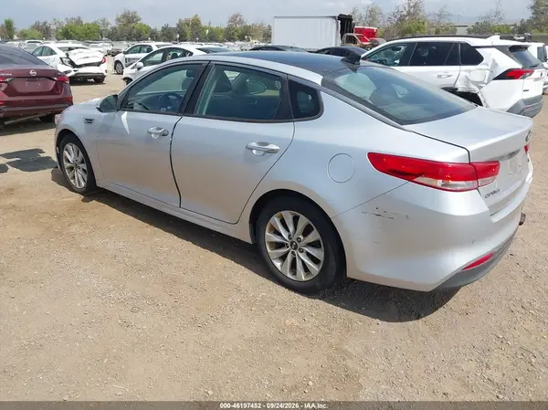5XXGU4L3XGG069352 — 2016 Kia Optima, фото 3 с аукциона IAAI, Задняя часть справа