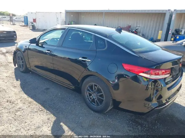 5XXGT4L39GG099025 — 2016 Kia Optima, фото 3 с аукциона IAAI, Передняя часть
