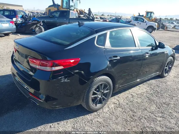 5XXGT4L39GG099025 — 2016 Kia Optima, фото 4 с аукциона IAAI, Передняя часть