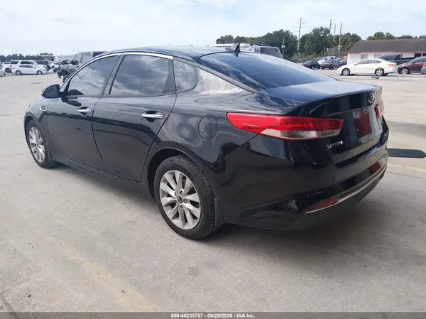 5XXGU4L36GG095415 — 2016 Kia Optima, фото 3 с аукциона IAAI, Правый бок