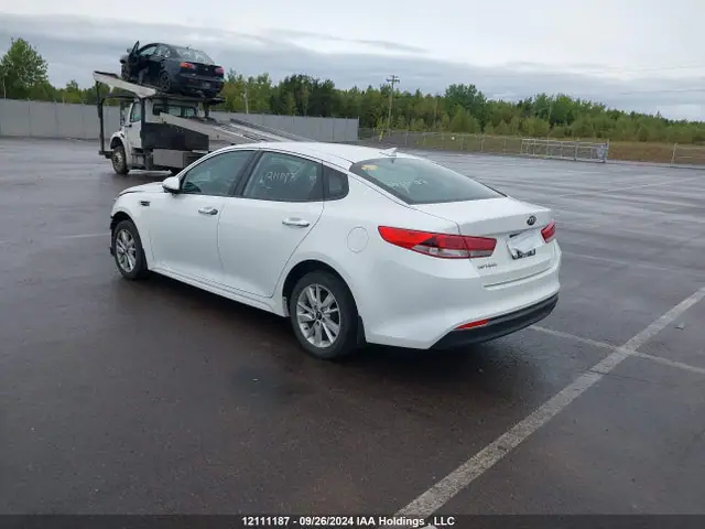5XXGT4L36HG150417 — 2017 Kia Optima, фото 3 с аукциона IAAI 29.09.2026, Передняя часть