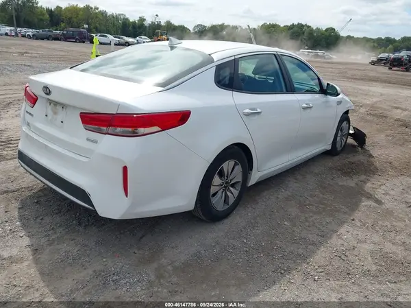 KNAGT4LE1H5014988 — 2017 Kia Optima, фото 4 с аукциона IAAI, Передняя часть справа