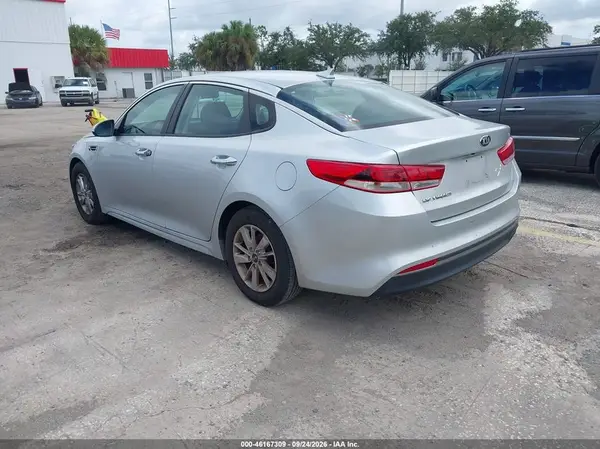 5XXGT4L38HG134140 — 2017 Kia Optima, фото 3 с аукциона IAAI 07.10.2026, Естественный износ