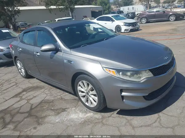 5XXGT4L35HG139229 — 2017 Kia Optima, Левый бок (Left Side), фото до ремонта