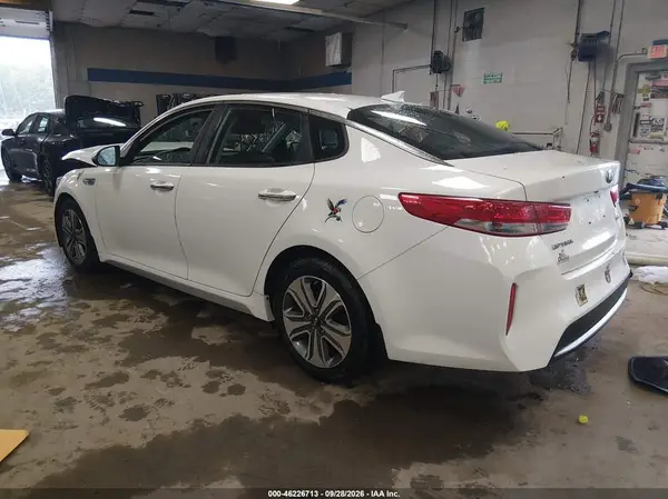 KNAGU4LE1H5012879 — 2017 Kia Optima, фото 3 с аукциона IAAI, Передняя часть