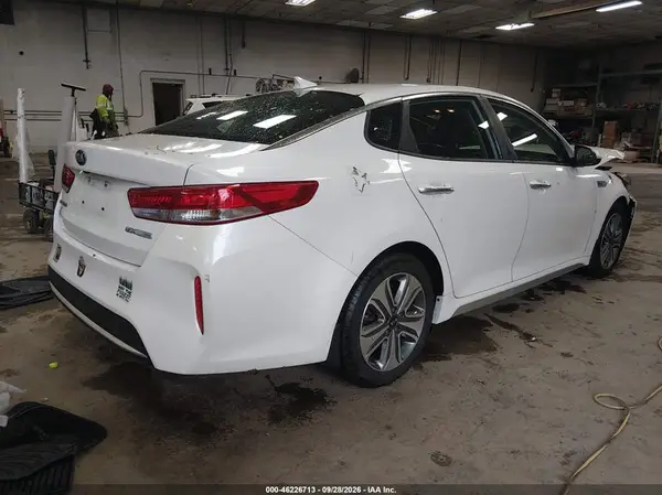 KNAGU4LE1H5012879 — 2017 Kia Optima, фото 4 с аукциона IAAI, Передняя часть