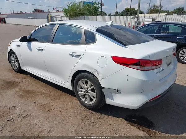 5XXGT4L35JG215134 — 2018 Kia Optima, фото 3 с аукциона IAAI, Передняя часть