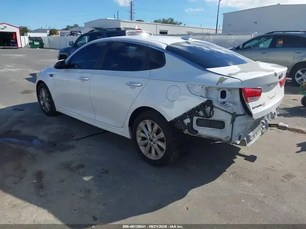 5XXGT4L32JG257096 — 2018 Kia Optima, фото 3 с аукциона IAAI 12.10.2026, Задняя часть