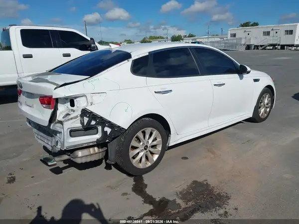 5XXGT4L32JG257096 — 2018 Kia Optima, фото 4 с аукциона IAAI 12.10.2026, Задняя часть
