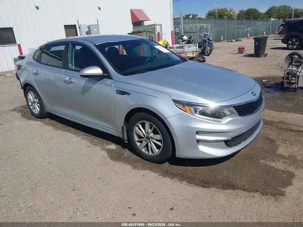5XXGT4L35JG191997 — 2018 Kia Optima, Задняя часть (Rear), фото до ремонта
