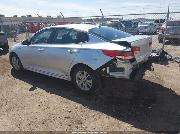 5XXGT4L35JG191997 — 2018 Kia Optima, фото 3 с аукциона IAAI, Задняя часть