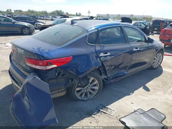 5XXGT4L39JG254633 — 2018 Kia Optima, фото 4 с аукциона IAAI 13.10.2026, Задняя часть справа
