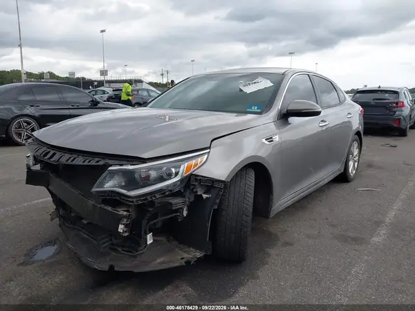 5XXGT4L3XJG266578 — 2018 Kia Optima, фото 2 с аукциона IAAI, Передняя часть