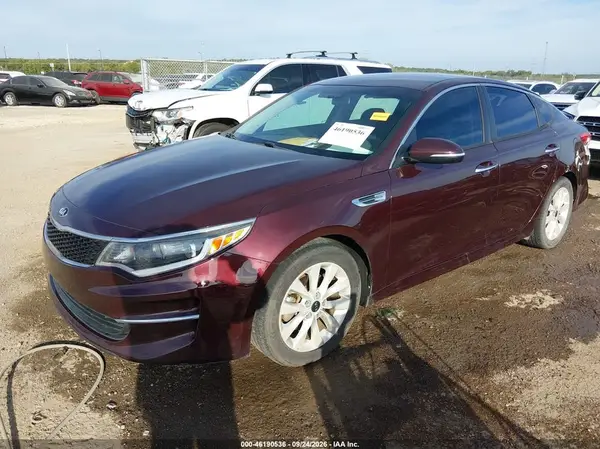 5XXGT4L31JG268946 — 2018 Kia Optima, фото 2 с аукциона IAAI, Задняя часть справа