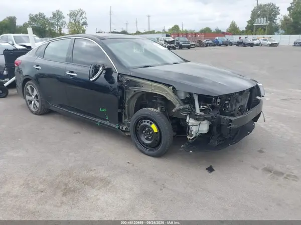 5XXGT4L39KG348805 — 2019 Kia Optima, Передняя часть (Front End), фото до ремонта