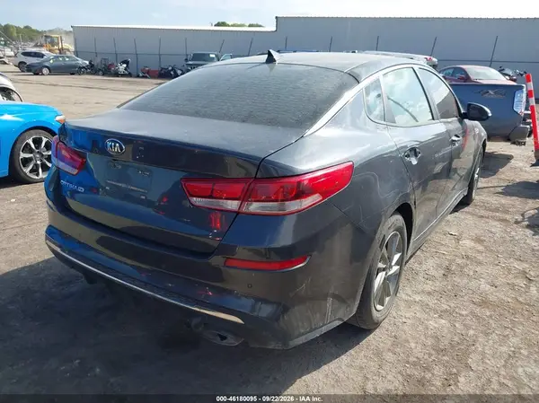 5XXGT4L33KG319638 — 2019 Kia Optima, фото 4 с аукциона IAAI 14.10.2026, Естественный износ