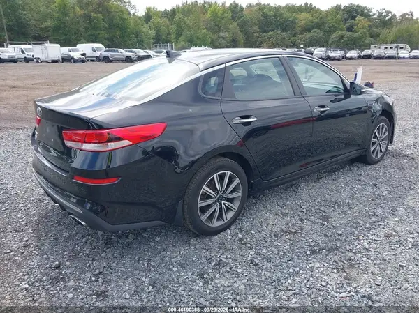 5XXGT4L3XKG361742 — 2019 Kia Optima, фото 4 с аукциона IAAI, Правый бок