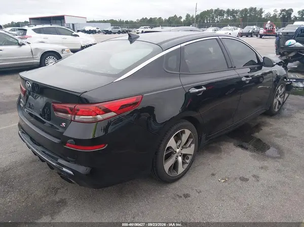 5XXGT4L34KG280557 — 2019 Kia Optima, фото 4 с аукциона IAAI, Передняя часть
