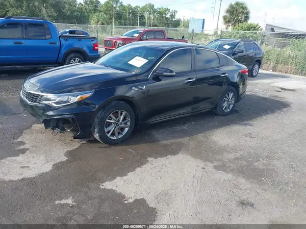 5XXGT4L35KG309922 — 2019 Kia Optima, фото 2 с аукциона IAAI 14.10.2026, Передняя и задняя части