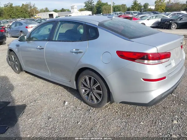 5XXGT4L32KG351268 — 2019 Kia Optima, фото 3 с аукциона IAAI 06.10.2026, Передняя часть